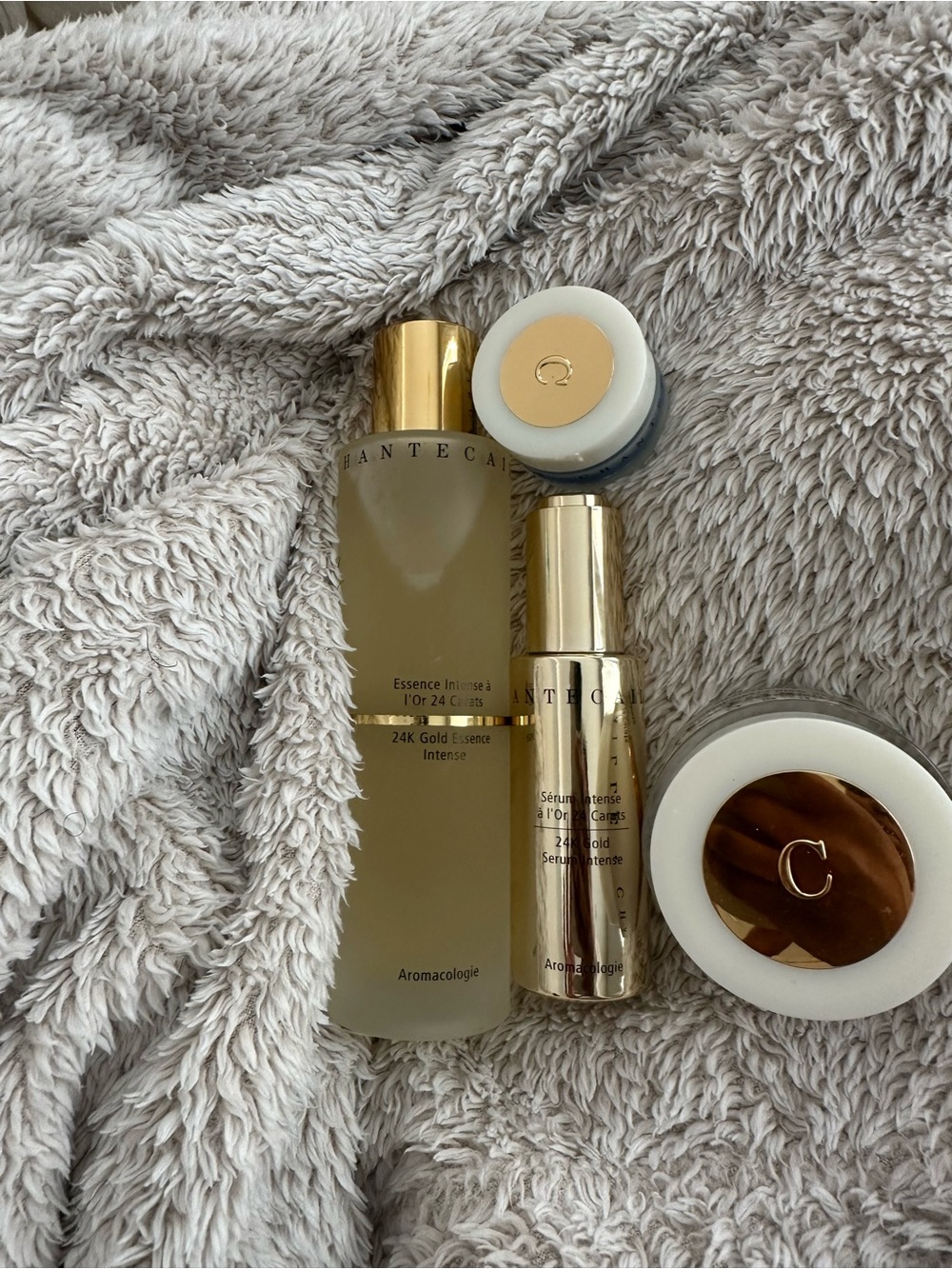 Chantecaille 24K Gold EssenceGold and White